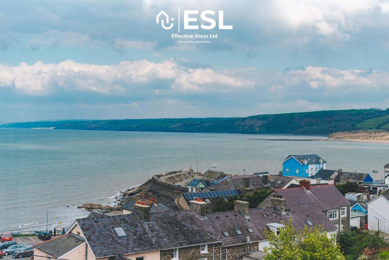 Beautiful En Suite 5 Bedroom Home With Sea Views New Quay  Kültér fotó